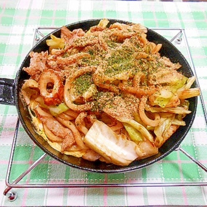 焼うどん 薄焼き卵を敷いて レシピ 作り方 By Tiara M 楽天レシピ 焼うどん 薄焼き卵を敷いて レシピ 作り方 By Tiara M 楽天レシピ
